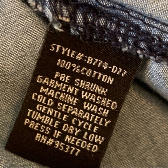 Sanctuary Chambray Shirt Womens Size M Button Front Long Sleeve Blue - Picture 8 of 8